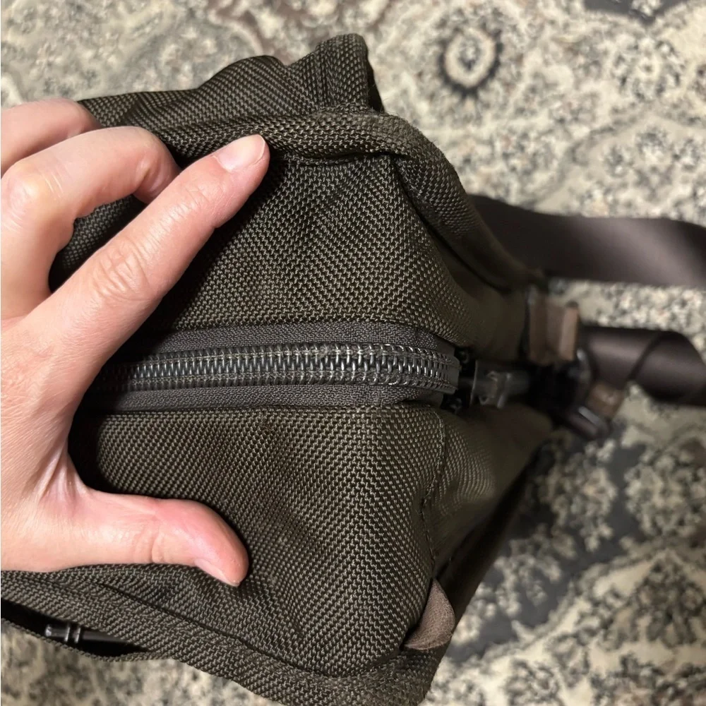 Tumi laptop bag brown